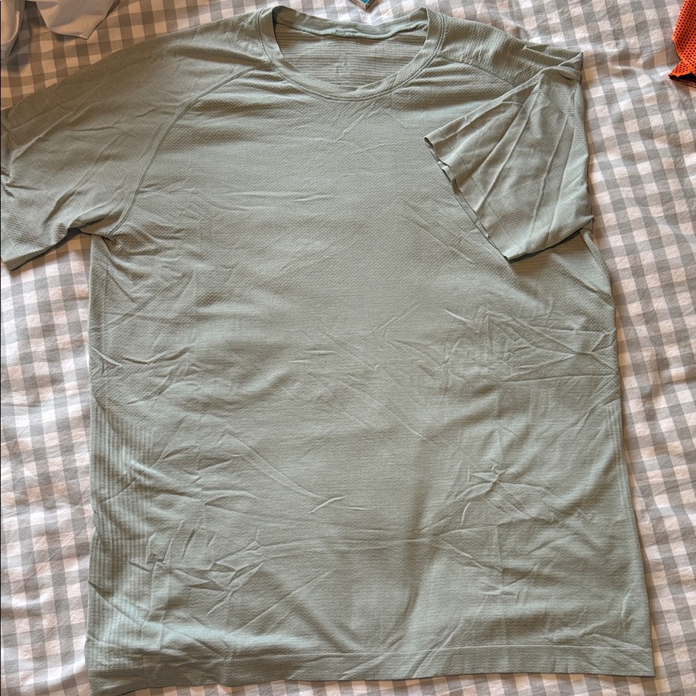 Men's Green workout t shirt